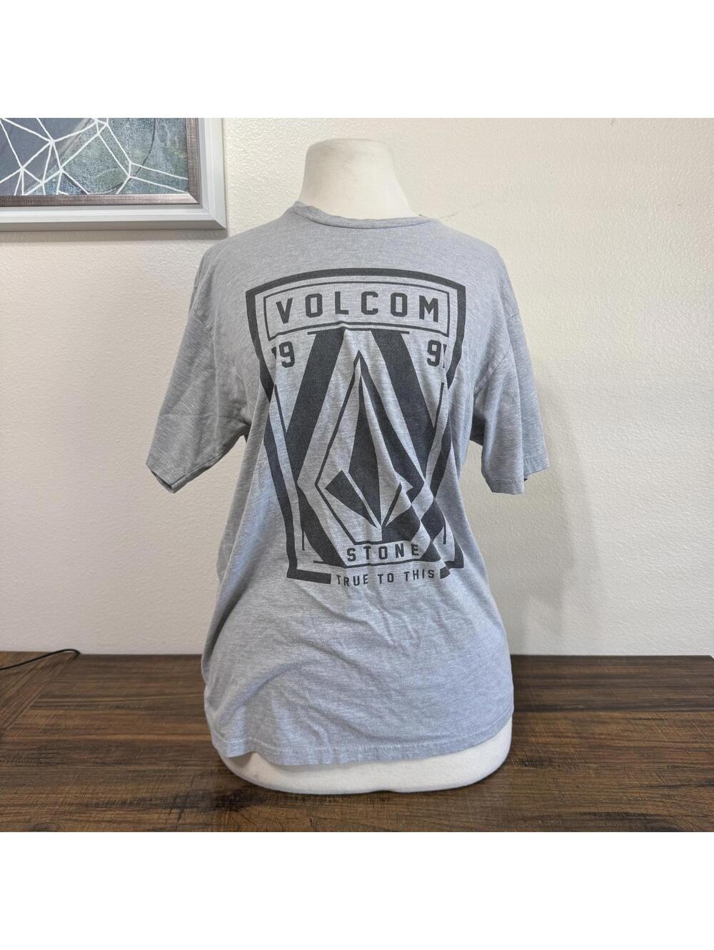 Volcom 1991 Stone Graphic T-Shirt Gray Size Medium